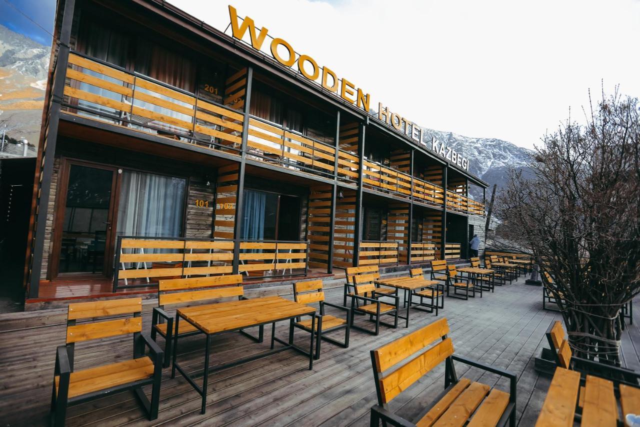 Wooden Hotel Kazbegi Exterior photo